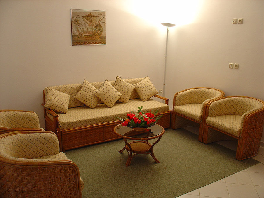Hotel Menara